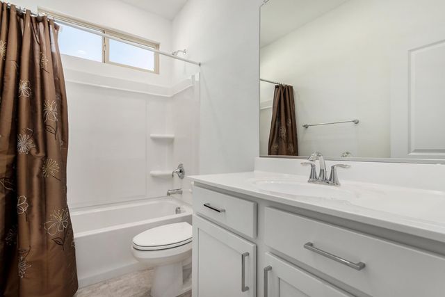 14807 W Soft Wind Drive, Surprise, AZ 85387