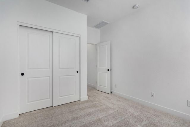 14807 W Soft Wind Drive, Surprise, AZ 85387