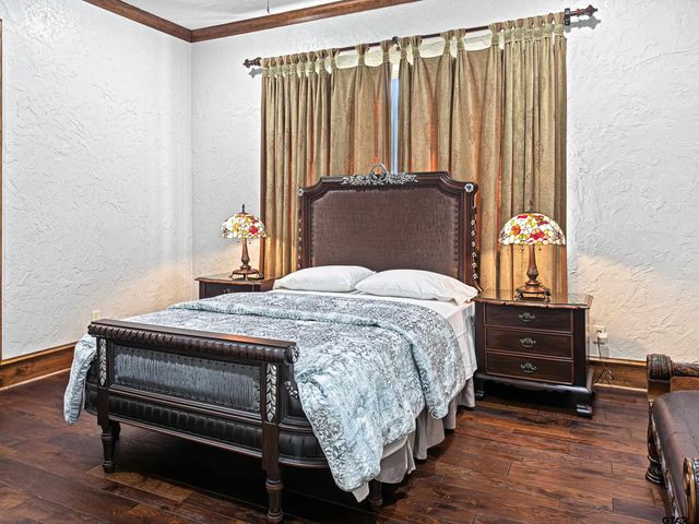 7105 Walden Dr, Tyler, TX 75703