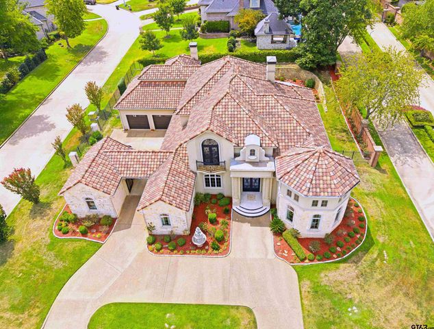 7105 Walden Dr, Tyler, TX 75703
