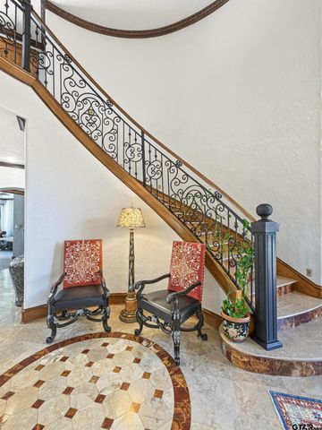 7105 Walden Dr, Tyler, TX 75703