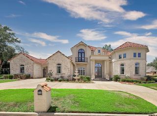 7105 Walden Dr, Tyler, TX 75703