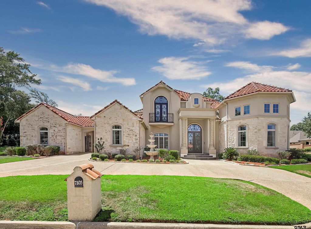 7105 Walden Dr, Tyler, TX 75703