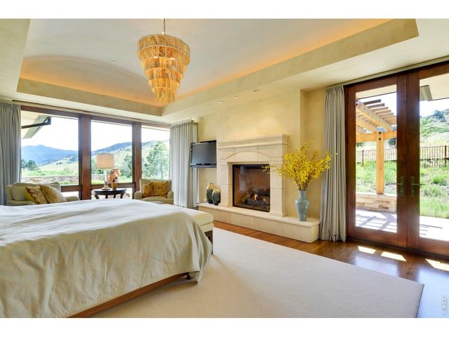 335 Lee Hill Dr, Boulder, CO 80302