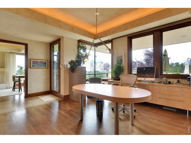 335 Lee Hill Dr, Boulder, CO 80302