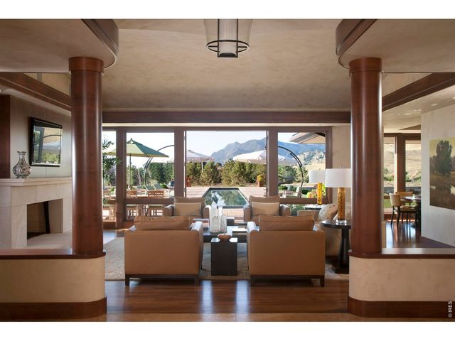 335 Lee Hill Dr, Boulder, CO 80302