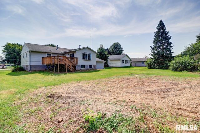 1356 SPRINGDALE Drive, Clinton, IA 52732