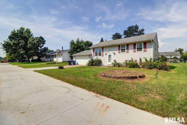 1356 SPRINGDALE Drive, Clinton, IA 52732