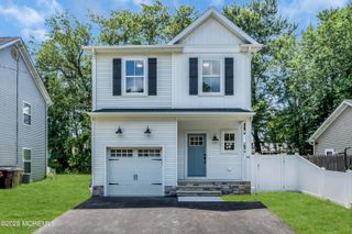 54 5th Avenue, Toms River, NJ 08757