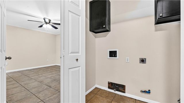 1302 Anna Street, Bentonville, AR 72712