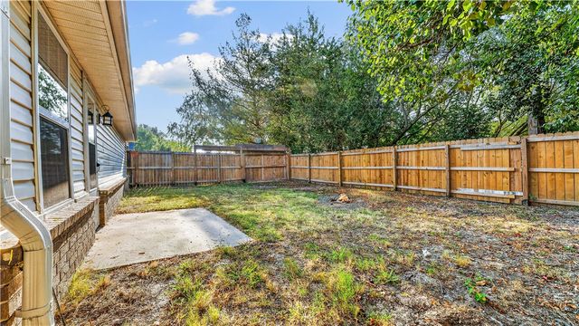 1302 Anna Street, Bentonville, AR 72712