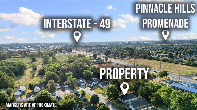1302 Anna Street, Bentonville, AR 72712