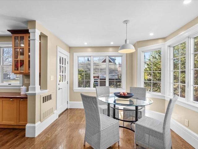 8 Tennyson Road, Wellesley, MA 02481