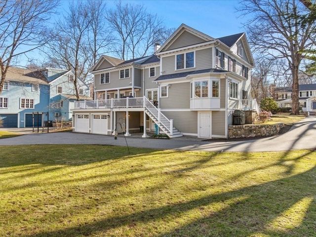 8 Tennyson Road, Wellesley, MA 02481