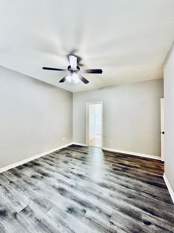1560 Tasajillo Dr, St Gabriel, LA 70776