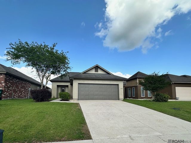 1560 Tasajillo Dr, St Gabriel, LA 70776