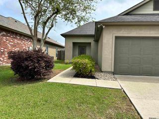 1560 Tasajillo Dr, St Gabriel, LA 70776