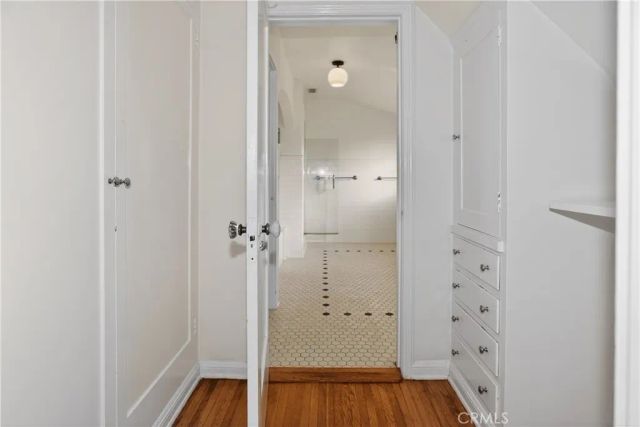 6211 Warner Drive, Los Angeles, CA 90048