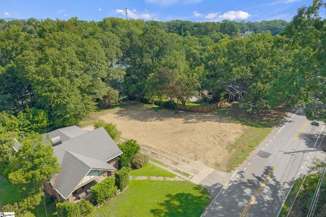 300 W Faris Road, Greenville, SC 29605