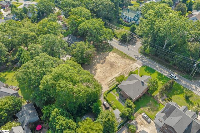 300 W Faris Road, Greenville, SC 29605