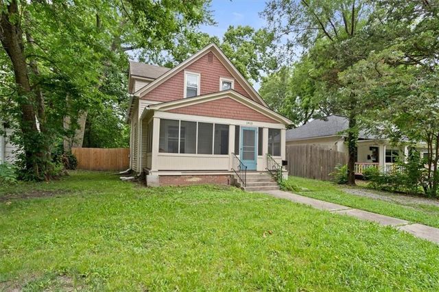 1915 Kentucky Street, Lawrence, KS 66046