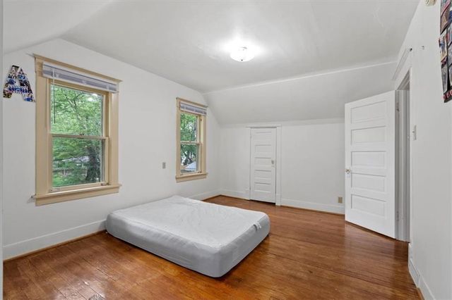 1915 Kentucky Street, Lawrence, KS 66046