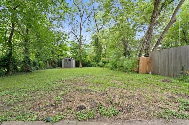 1915 Kentucky Street, Lawrence, KS 66046