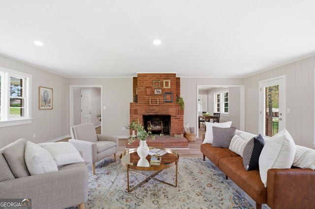 207 John Phillips Road, Cedartown, GA 30125