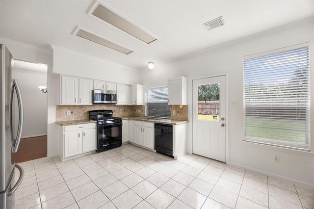9818 Goldenglade Drive, Houston, TX 77064