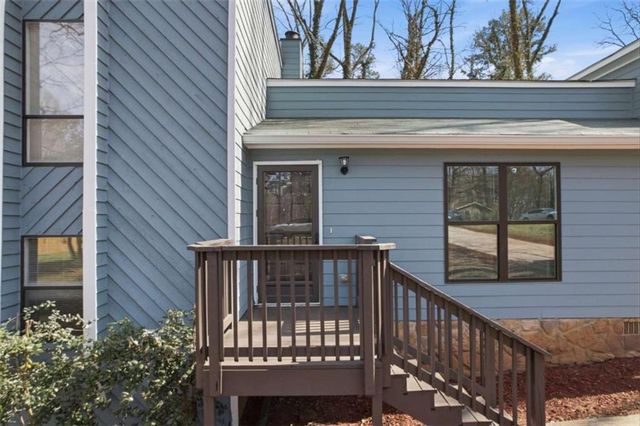 296 Firecrest Lane, Lawrenceville, GA 30045