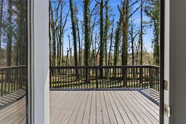 296 Firecrest Lane, Lawrenceville, GA 30045