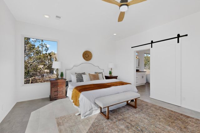 85 Cerro Alto Road, Lamy, NM 87540