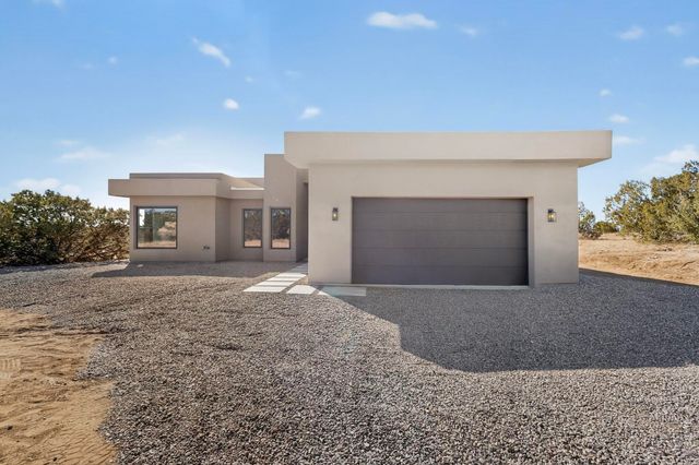 85 Cerro Alto Road, Lamy, NM 87540