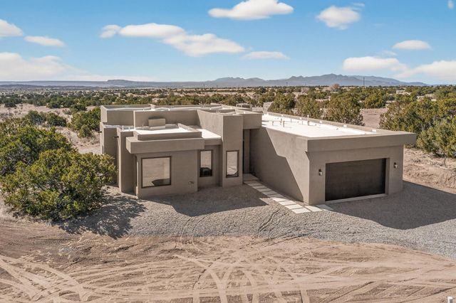85 Cerro Alto Road, Lamy, NM 87540