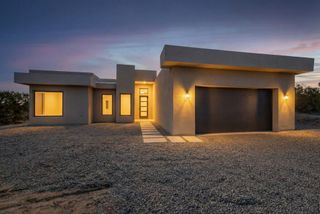 85 Cerro Alto Road, Lamy, NM 87540