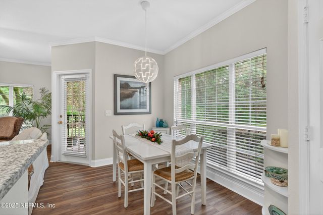 7800 POINT MEADOWS Drive 417, Jacksonville, FL 32256