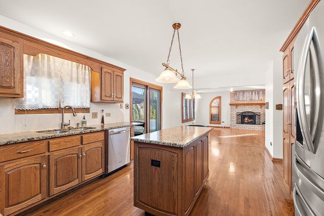 16221 Kingsport Road, Orland Park, IL 60467