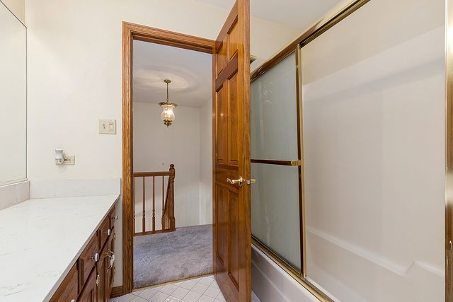 16221 Kingsport Road, Orland Park, IL 60467