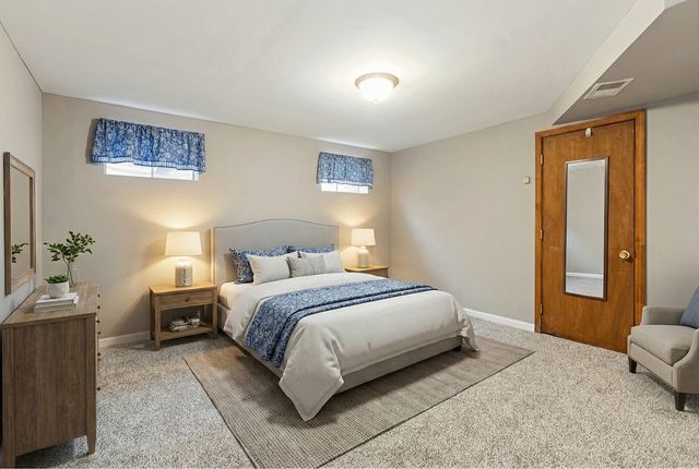 16221 Kingsport Road, Orland Park, IL 60467