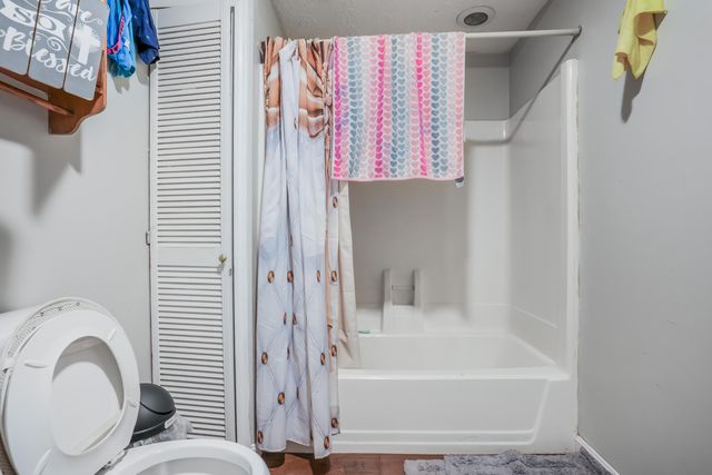 169 Newcastle Street, Lexington, KY 40504