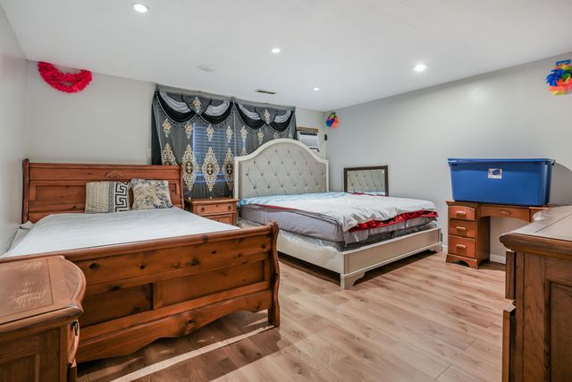 169 Newcastle Street, Lexington, KY 40504