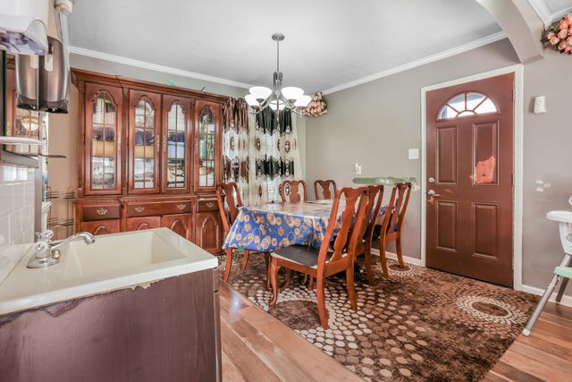 169 Newcastle Street, Lexington, KY 40504