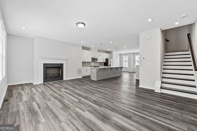 2688 Creekview Terrace NW, Atlanta, GA 30318