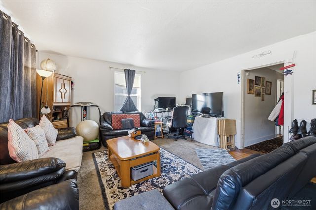 1134 Fawcett Avenue, Tacoma, WA 98402