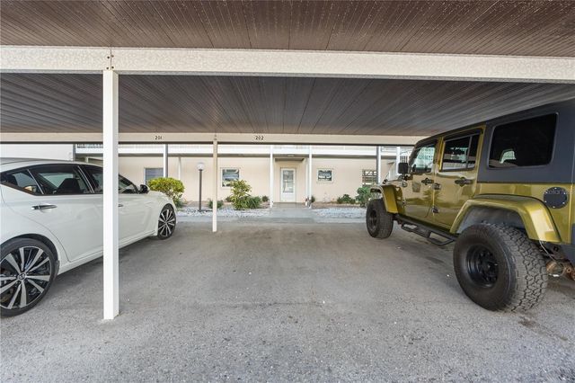 4452 GARNET DRIVE 202, New Port Richey, FL 34652