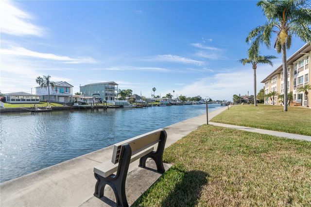 4452 GARNET DRIVE 202, New Port Richey, FL 34652