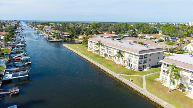 4452 GARNET DRIVE 202, New Port Richey, FL 34652