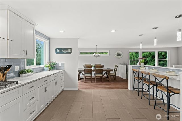 12915 Hallstrom Drive NW, Gig Harbor, WA 98332