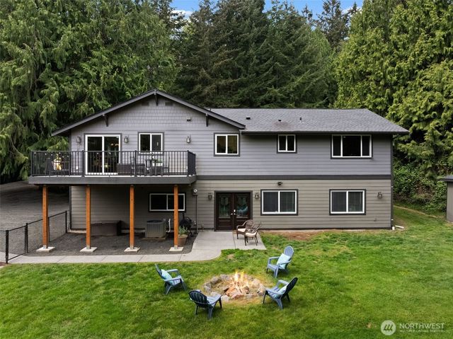12915 Hallstrom Drive NW, Gig Harbor, WA 98332