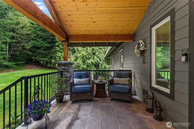 12915 Hallstrom Drive NW, Gig Harbor, WA 98332